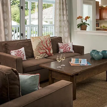 Shelter Island House-3