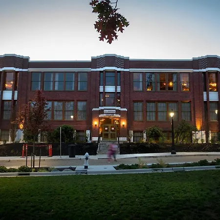 Mcmenamins Anderson School-3