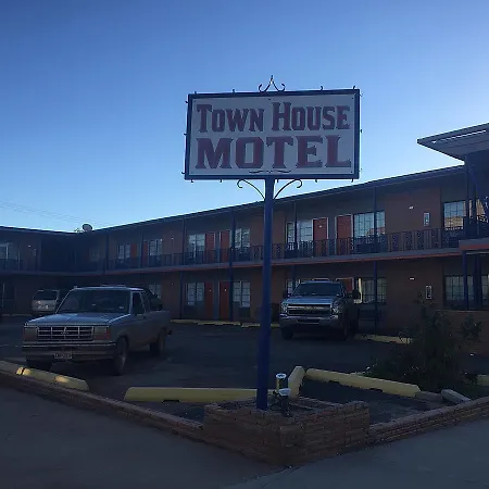 Townhouse Motel-2