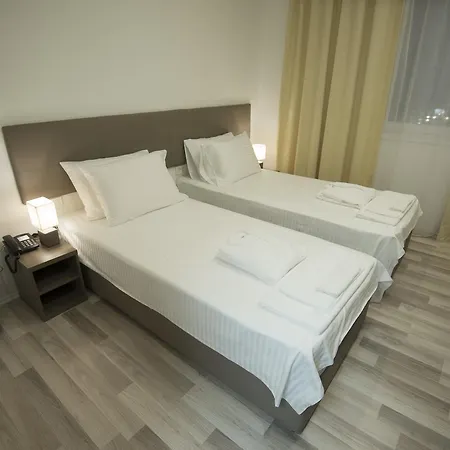 Hotel Village-2