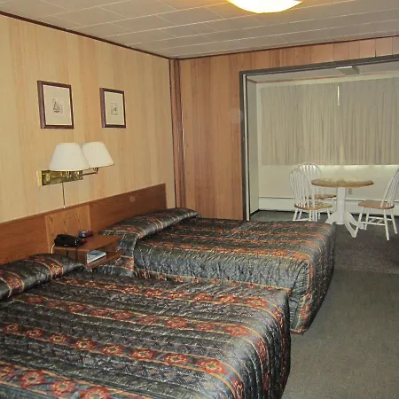 Airport Chalet-2