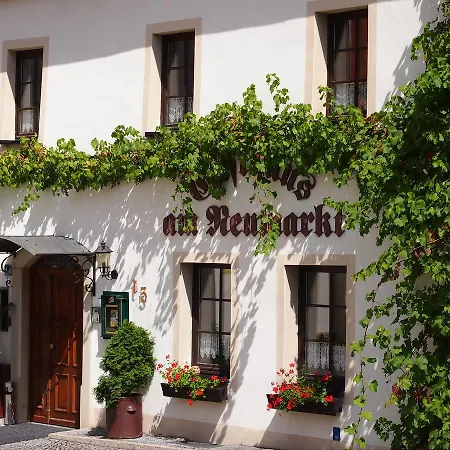 Hotel Am Neumarkt-3