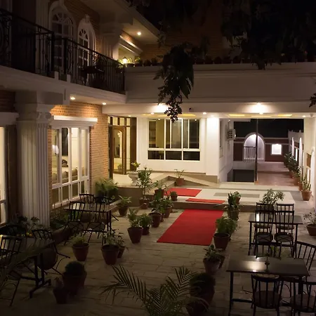 Dom Himalaya Hotel-3