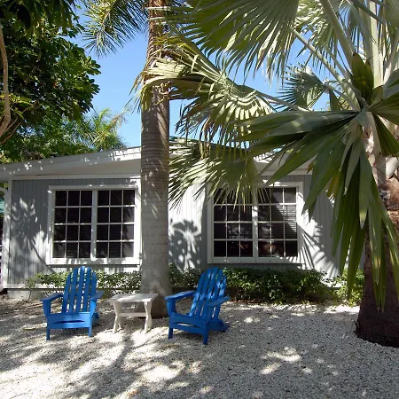 Seahorse Cottages - Adults Only-3
