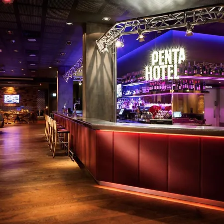 Pentahotel Reading-3