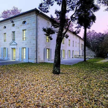 Hôtel Le Domaine Du Moulin de Monjous-3