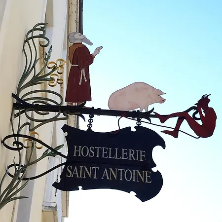 Hostellerie Du Grand Saint Antoine-3