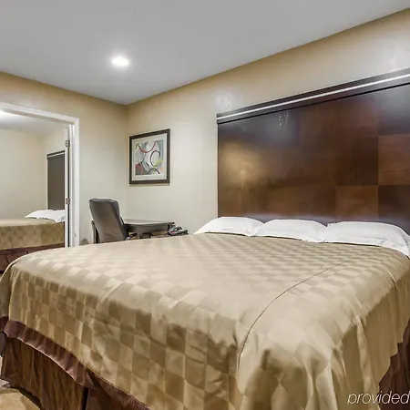 Rodeway Inn & Suites Chula Vista San Diego South-3