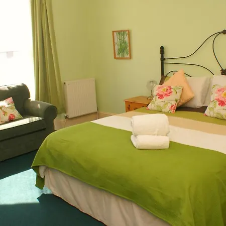 Premier Inn Southsea-2