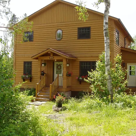 Poplar Creek Guesthouse-2