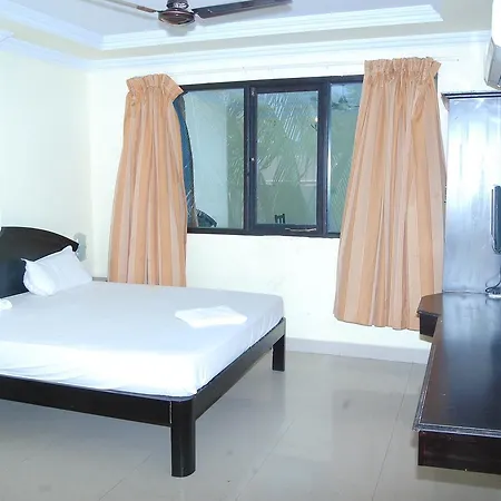 Hotel Mano Residency-2