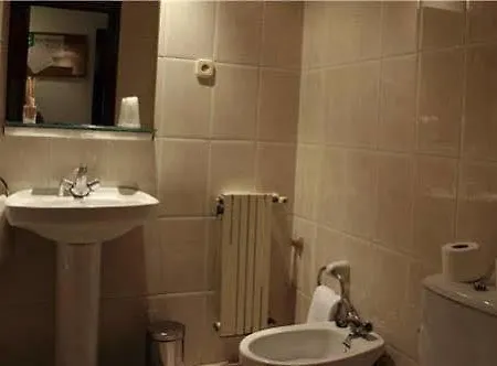Hostal Los Maños-2
