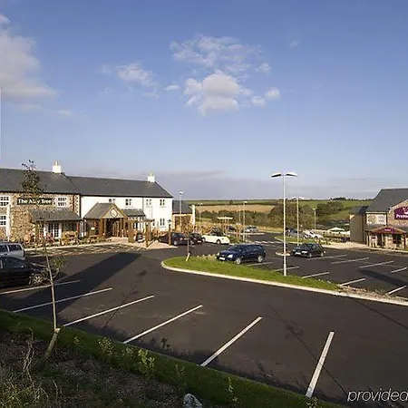 Premier Inn Helston-2