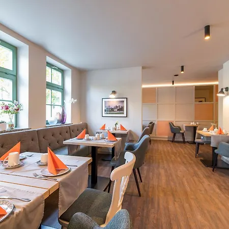 stattHotel Weimar-2