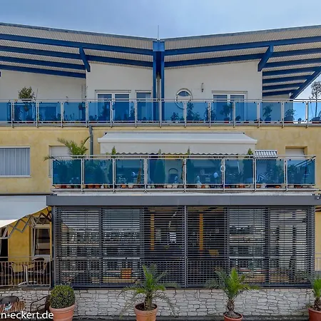 Hotel Rheingold-2