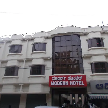Modern Hotel-2