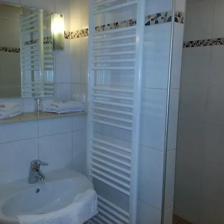 Schmucker Jäger - Hotel Garni-3