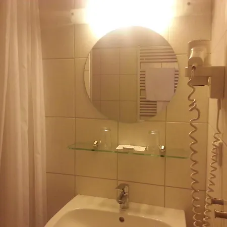 Schmucker Jäger - Hotel Garni-2