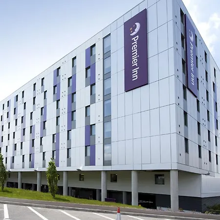Premier Inn Heathrow Airport Terminal 4-3