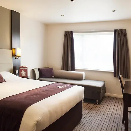 Premier Inn Heathrow Airport Terminal 4-3