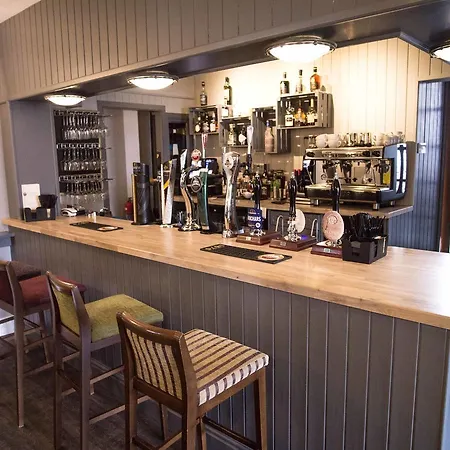 Longstone House Bed & Breakfast-3