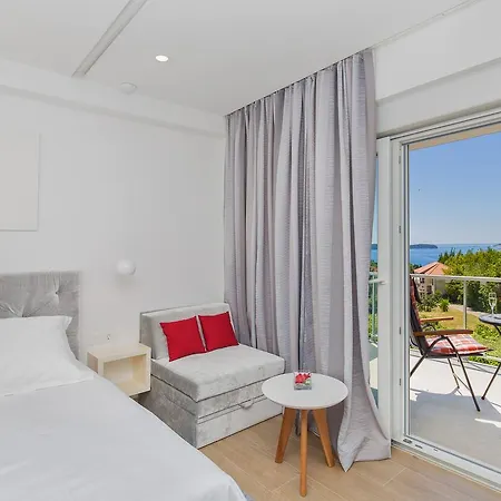 Boutique Flamingo B&B-3