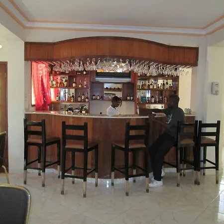 Hotel Tabarre 'S Palace-3