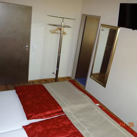 Hotel H4 Easy-2