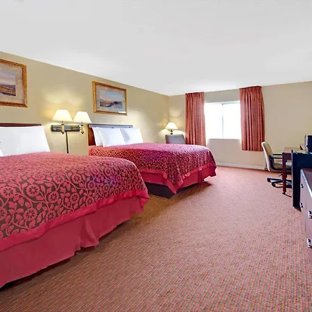 Days Inn By Wyndham St. Louis/Westport Mo-2