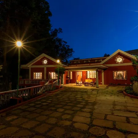 The Red House-2