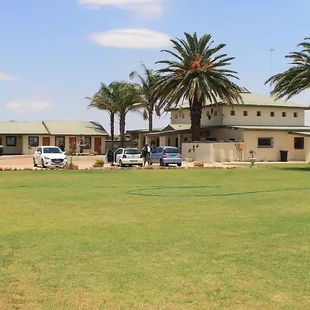 Marang Gardens Lodge-3