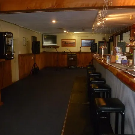 Kaniere Pub-2
