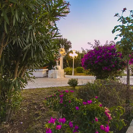Augustus Resort-2