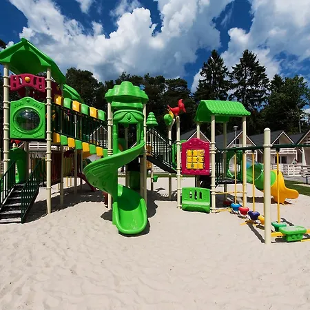 Holiday Park & Resort Pobierowo - Calodniowe Animacje I Podgrzewany Basen W Cenie-2