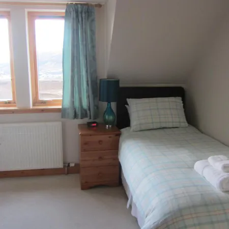Seafar Bed & Breakfast-3
