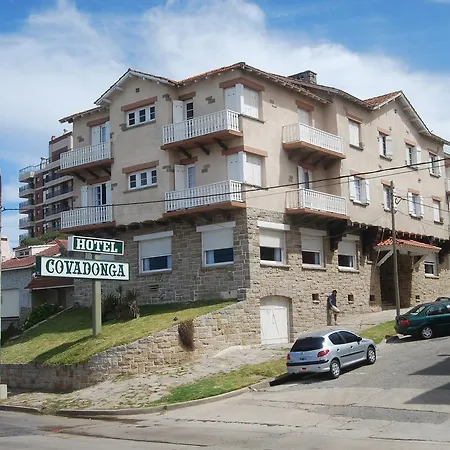 Hotel Covadonga-3