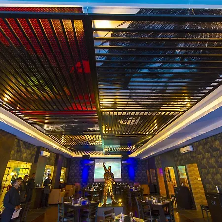 Hotel Green Park Suites-2