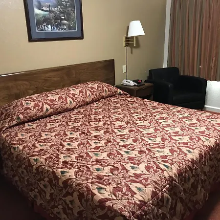 Travelers Inn-2