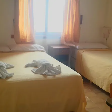Hotel La Fontana-2