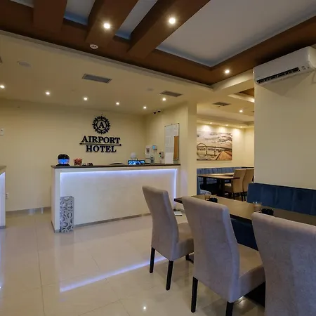 Airport Hotel Garni-3