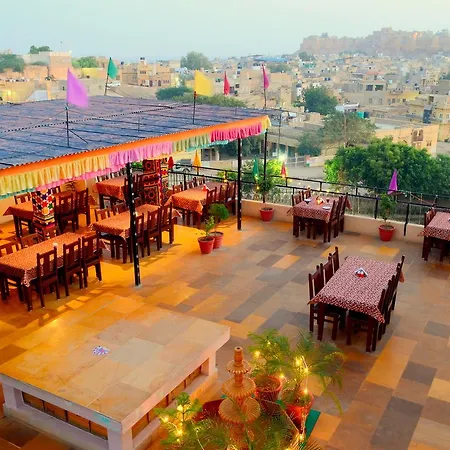 Tripli Hotels Prithvi Palace-2