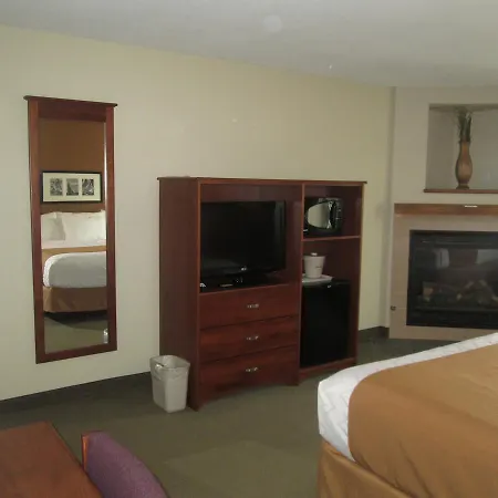 Americinn By Wyndham Charlevoix-2