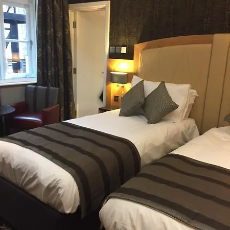 The Bell Hotel Aylesbury-2