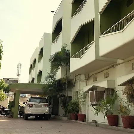 Hotel Li-N-Ja-2