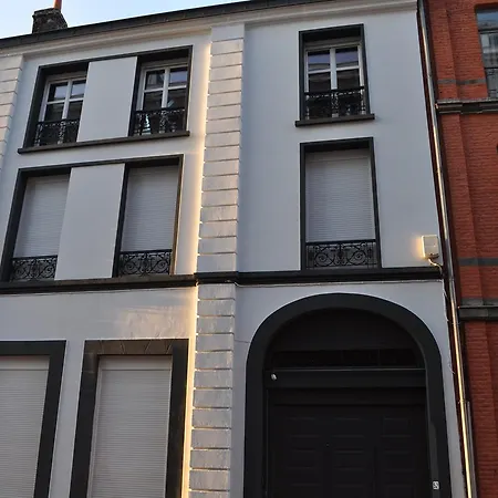 Victoria'S House-2