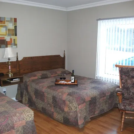 Silverwood Inn Hotel Bay Roberts-2