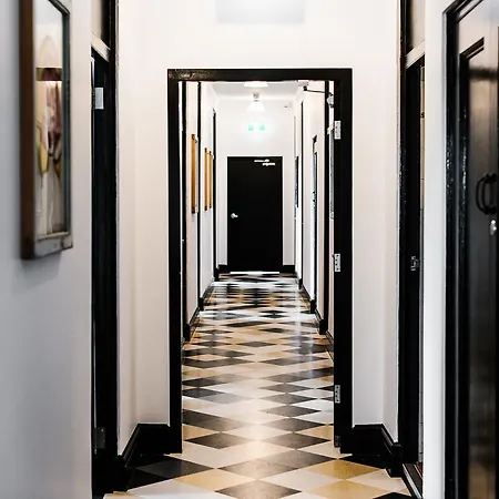 Sydney Park Hotel-2