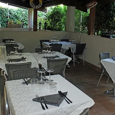 Hotel Restaurant Martinez-3