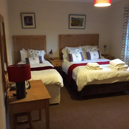 Roundstone Retreats Islandview-2