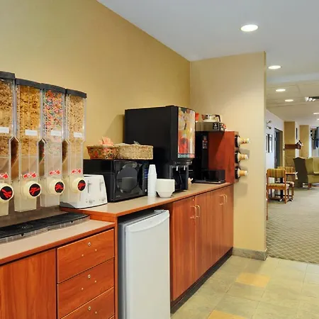 Parry Sound Inn And Suites-3